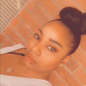 Meet your Posher, Kendall